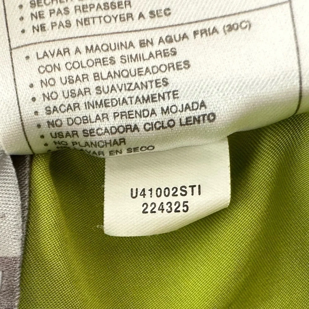 NIKE Lime Green and White Active Shorts | Size Small - Picture 6 of 6